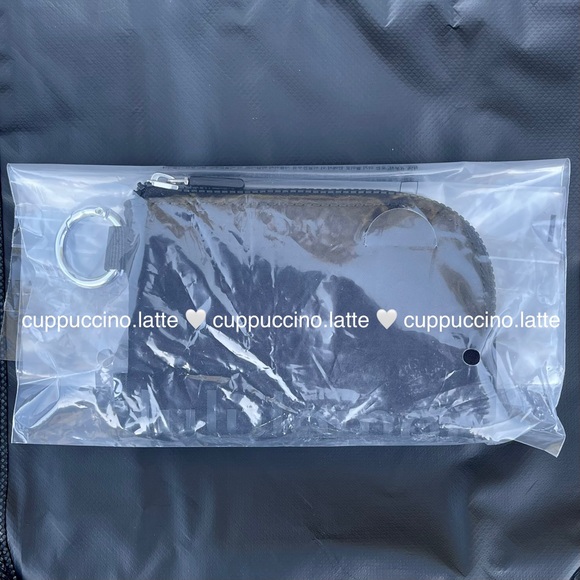🖤NWT🖤Lululemon Athletica ‘Clippable Card Pouch’ Wallet in Black - Picture 11 of 12